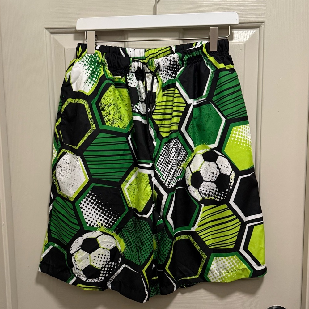 Green and Black Soccer Print Men's Shorts